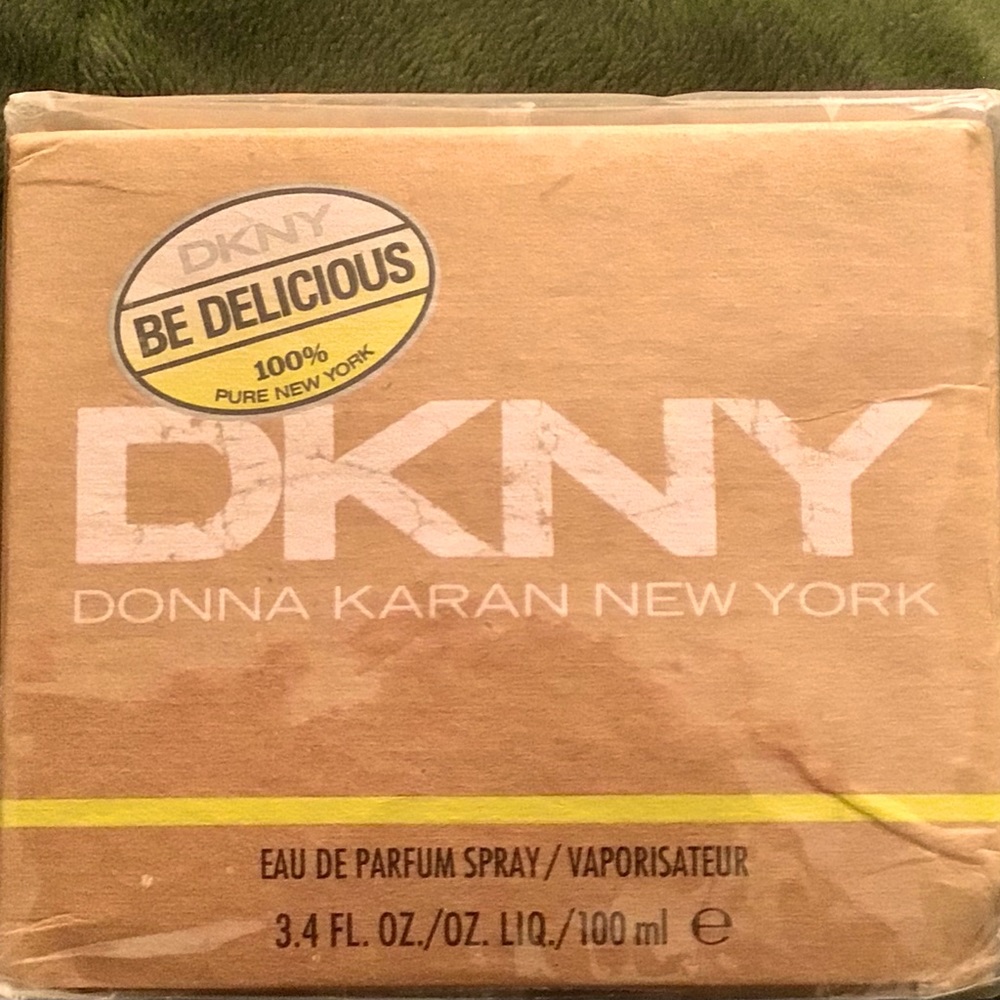 DKNY Be Delicious Eau de Parfume 3.4 oz NWT